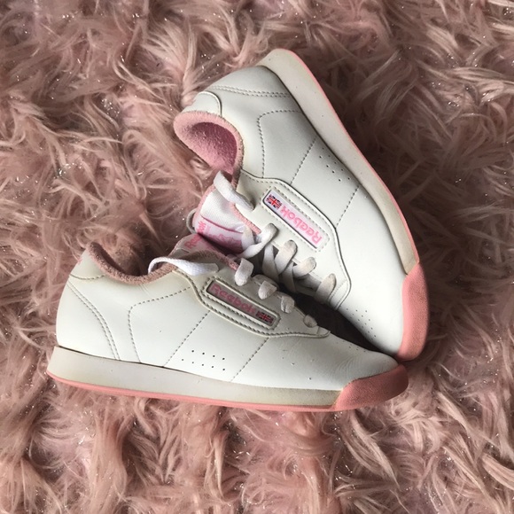 Girls Reebok Shoes - Picture 4 of 7